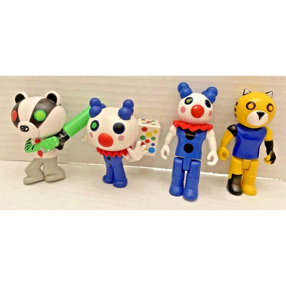 Roblox Minitoon Phatmojo Piggy Mixed Action Figure Lot Of 4 - Picture 1 of 10